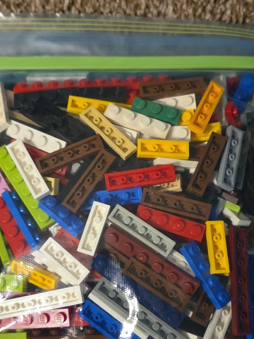 Mixed Plastic Building Bricks Lot - Bright Multicolor